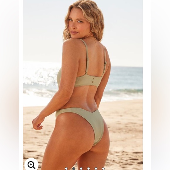 Camille Kostek The Tayla Monokini one piece swimsuit - Picture 2 of 3